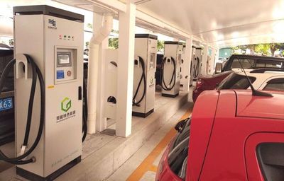 易事特充電樁以卓越性能獲南方電網(wǎng)東莞供電局認(rèn)可，助力新能源電動(dòng)汽車充電站建設(shè)