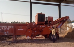 江蘇美尚生態(tài)景觀公司采購一臺木霸克工業(yè)級粉碎機2600